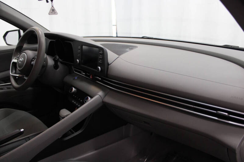 2022 Hyundai Elantra
