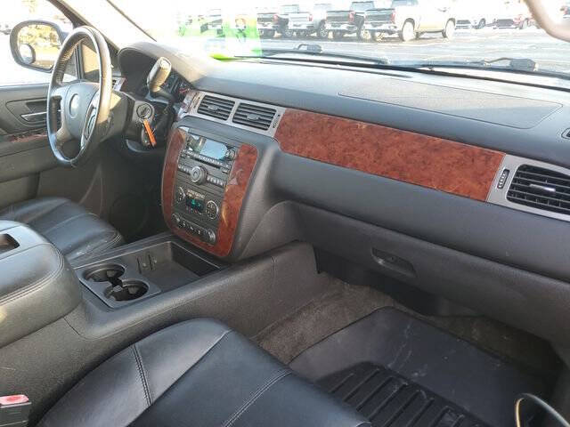 2013 Chevrolet Avalanche LT Black Diamond