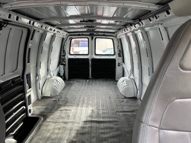 2019 Chevrolet Express 2500