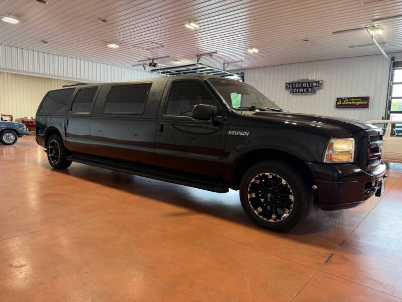 2005 Ford Excursion XLT