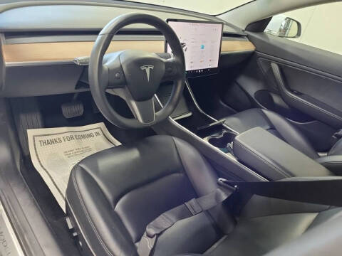 2019 Tesla Model 3 Standard Range Plus