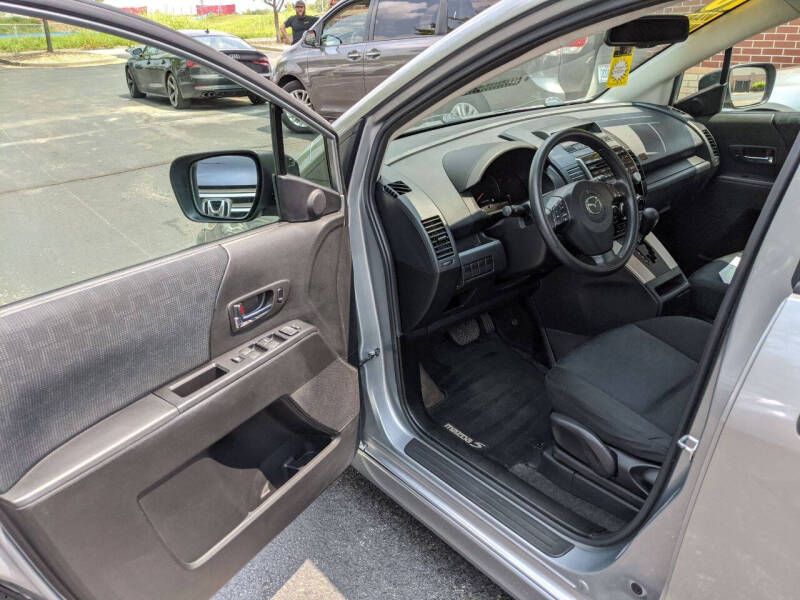 2010 Mazda MAZDA5 Sport