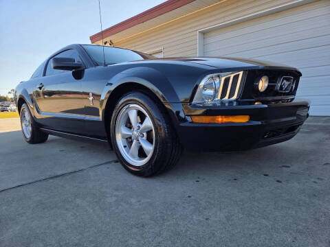 2007 Ford Mustang V6 Deluxe