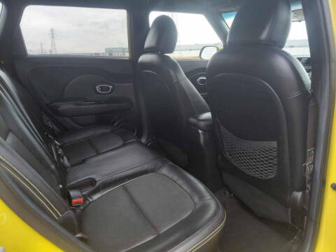 2014 Kia Soul +