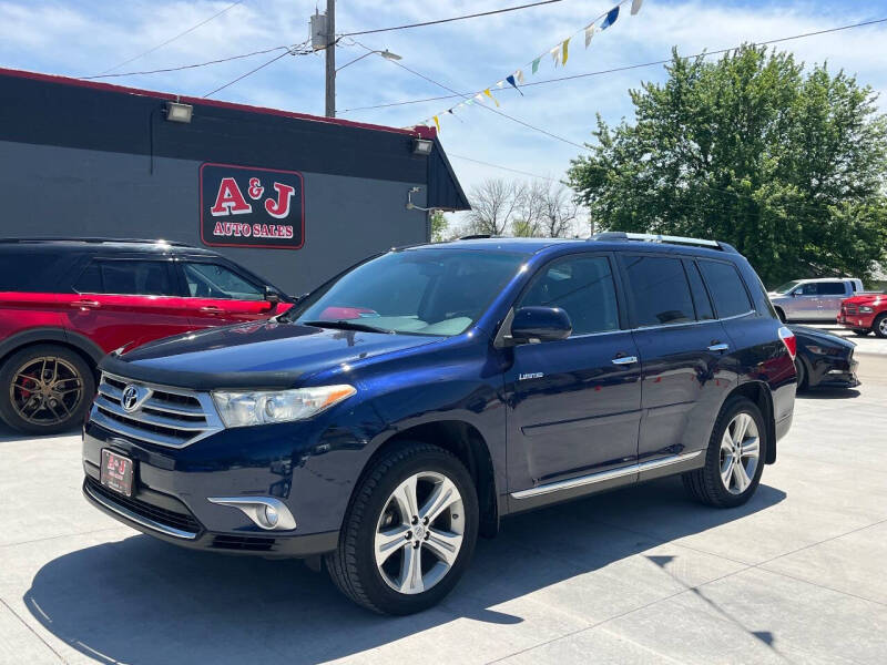 2011 Toyota Highlander Limited's photo