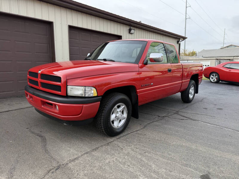 1997 Dodge Ram Pickup ST's photo