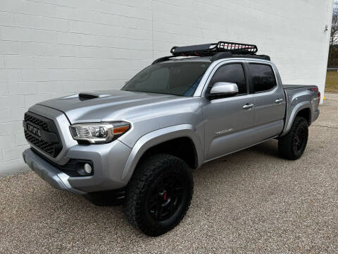 2016 Toyota Tacoma for sale at Encore Auto in Niles MI