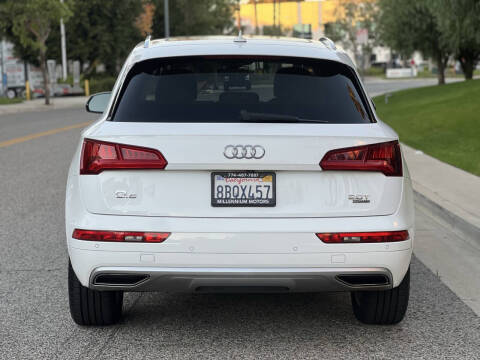 2018 Audi Q5 2.0T quattro Premium Plus