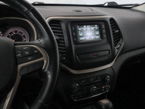 2015 Jeep Cherokee Sport