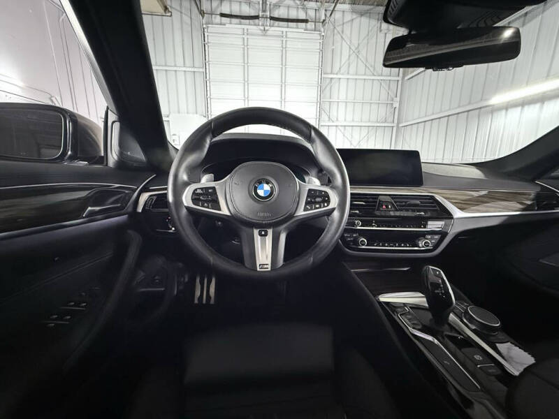 2020 BMW 5 Series M550i xDrive