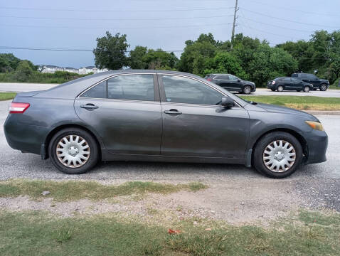 2010 Toyota Camry LE