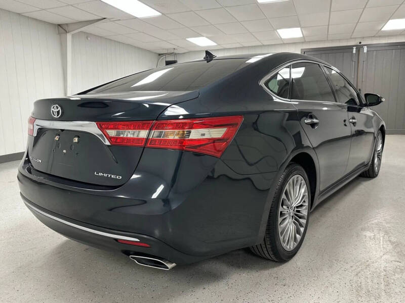 2016 Toyota Avalon Limited