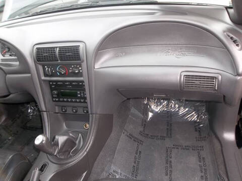 2004 Ford Mustang Mach 1 Premium