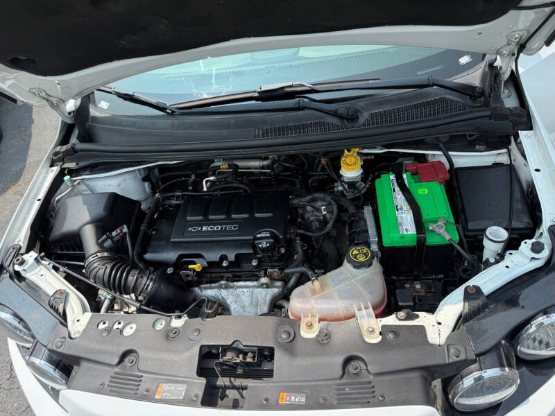 2016 Chevrolet Sonic LTZ Auto