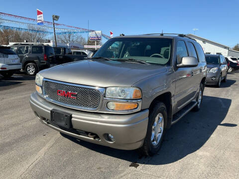 2003 GMC Yukon for sale at Steves Auto Sales in Cambridge MN