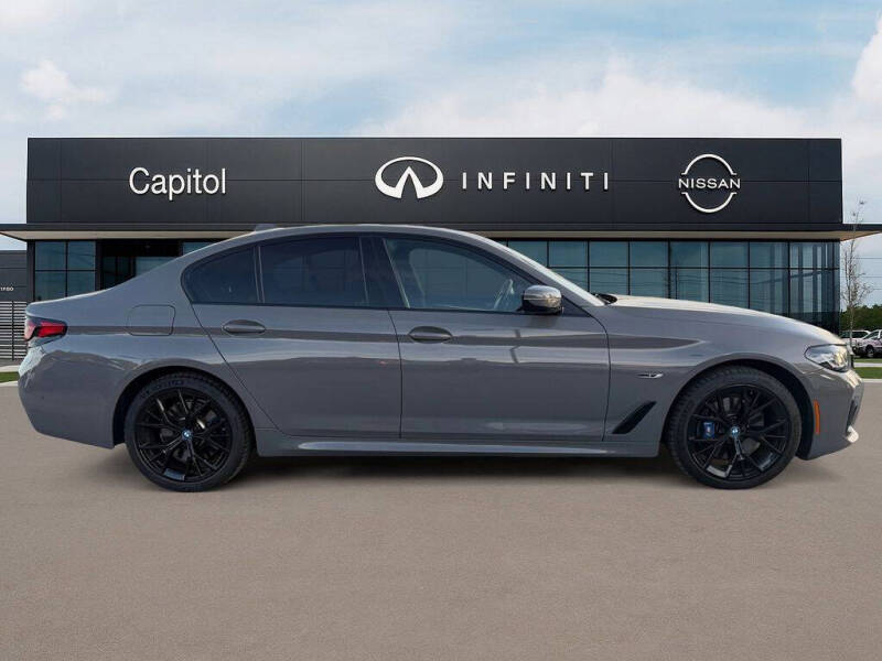 2022 BMW 5 Series 530e