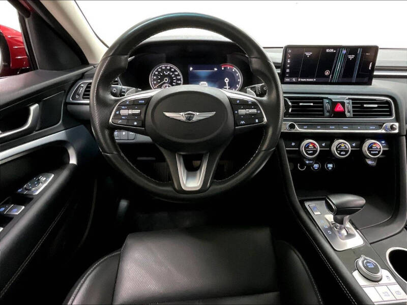 2022 Genesis G70 2.0T