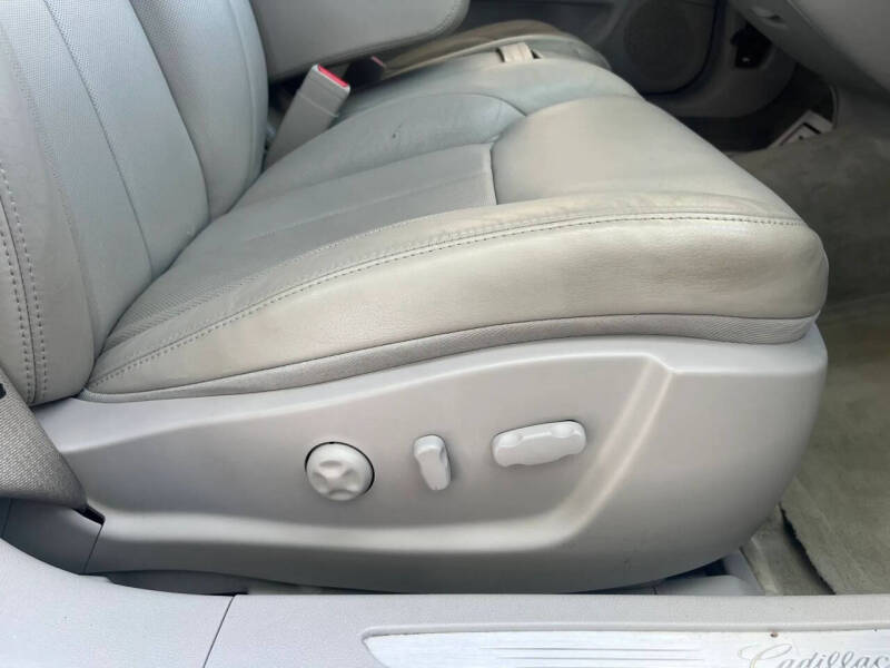 2006 Cadillac DTS