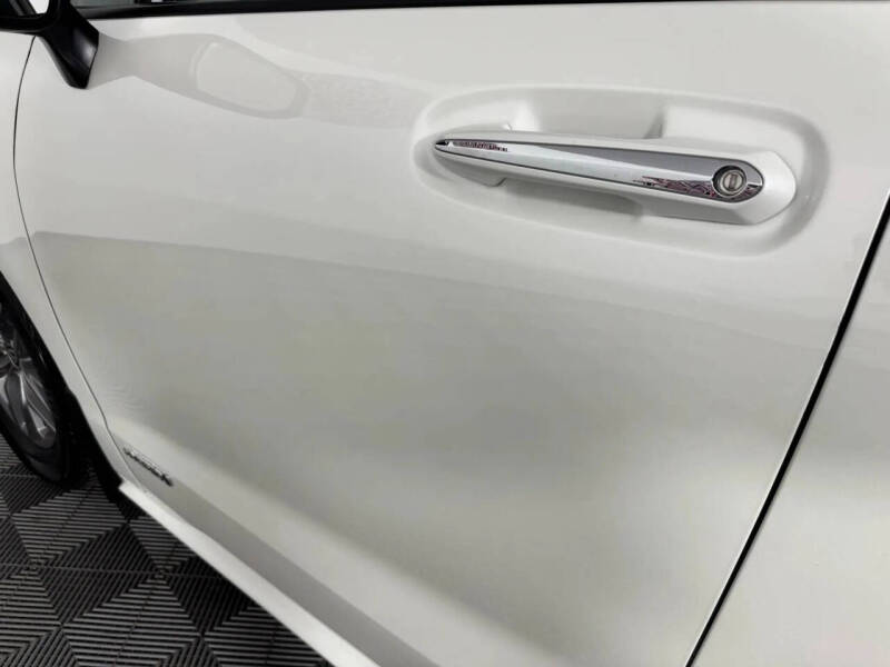 2021 Toyota Sienna XLE 7-Passenger