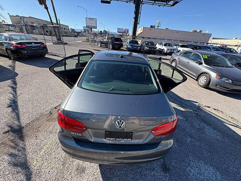 2010 Volkswagen Passat Komfort PZEV