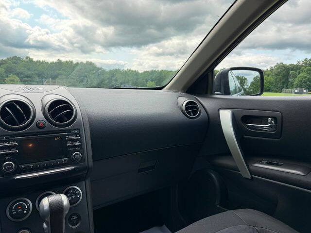 2012 Nissan Rogue S