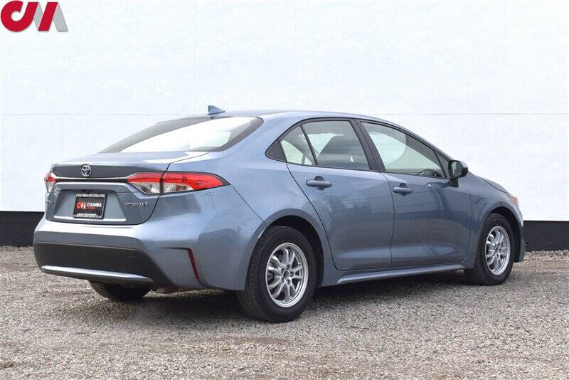 2022 Toyota Corolla Hybrid LE