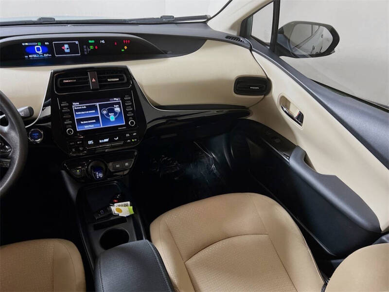 2021 Toyota Prius LE AWD-e