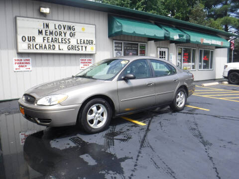 2005 Ford Taurus for sale at GRESTY AUTO SALES in Loves Park IL