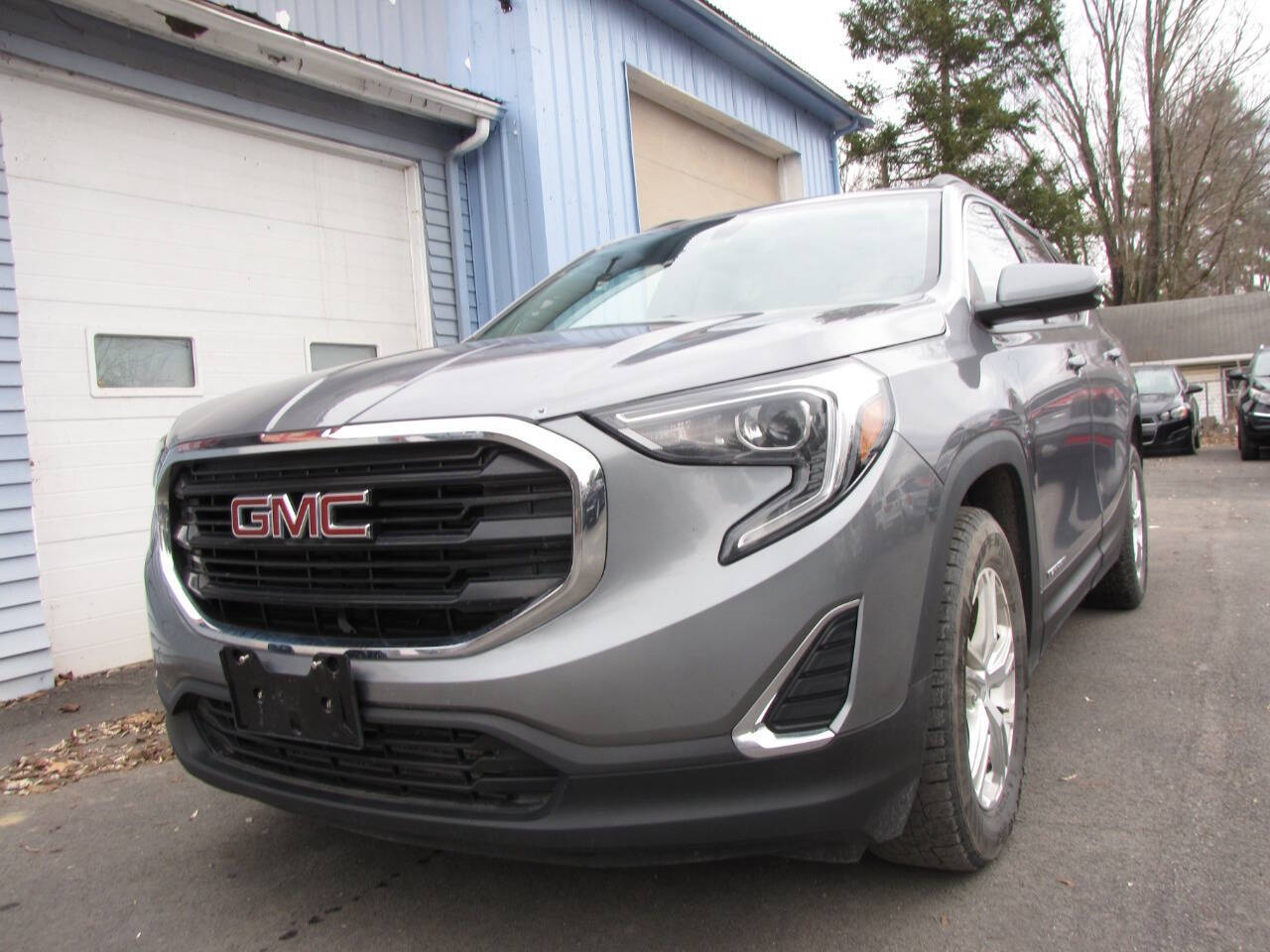Gray 2019 GMC Terrain SLE 4x4 SLE 4dr SUV 1