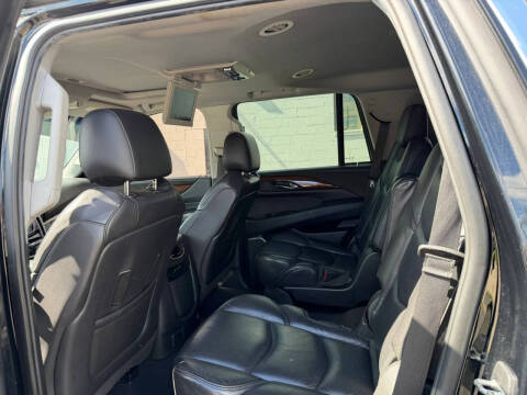 2020 Cadillac Escalade Luxury