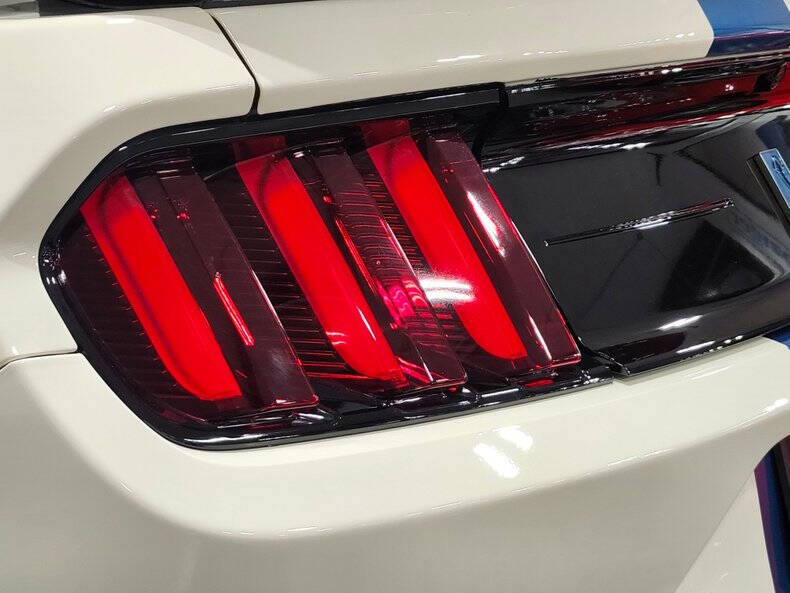 2020 Ford Mustang