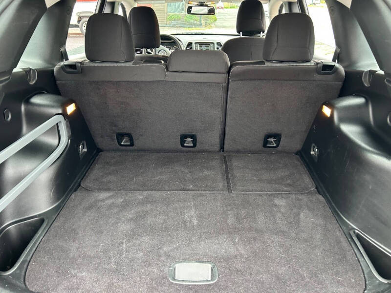 2015 Jeep Cherokee Sport