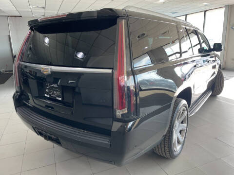 2018 Cadillac Escalade ESV Luxury