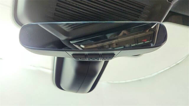 2024 Land Rover Range Rover Sport P360 SE