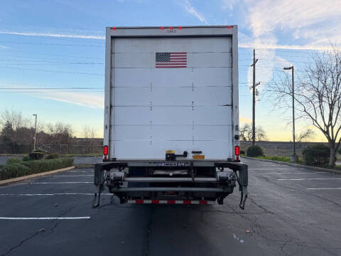 2019 International DuraStar 4300