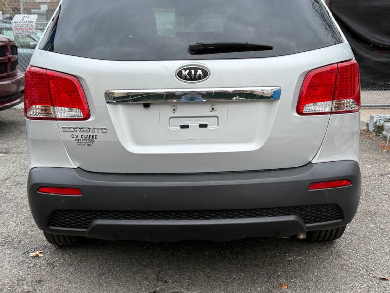 2013 Kia Sorento LX