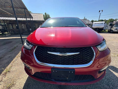 2025 Chrysler Pacifica Select