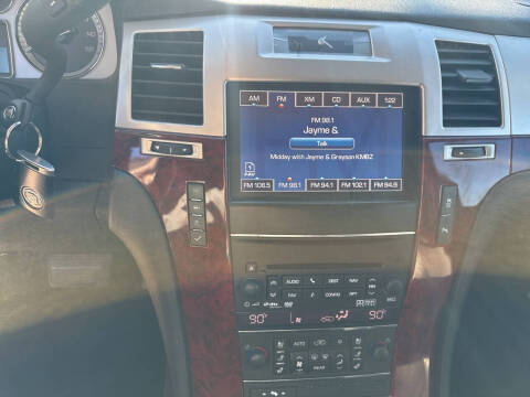 2014 Cadillac Escalade Luxury