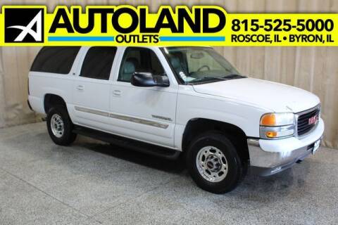2005 GMC Yukon XL for sale at AutoLand Outlets Inc in Roscoe IL