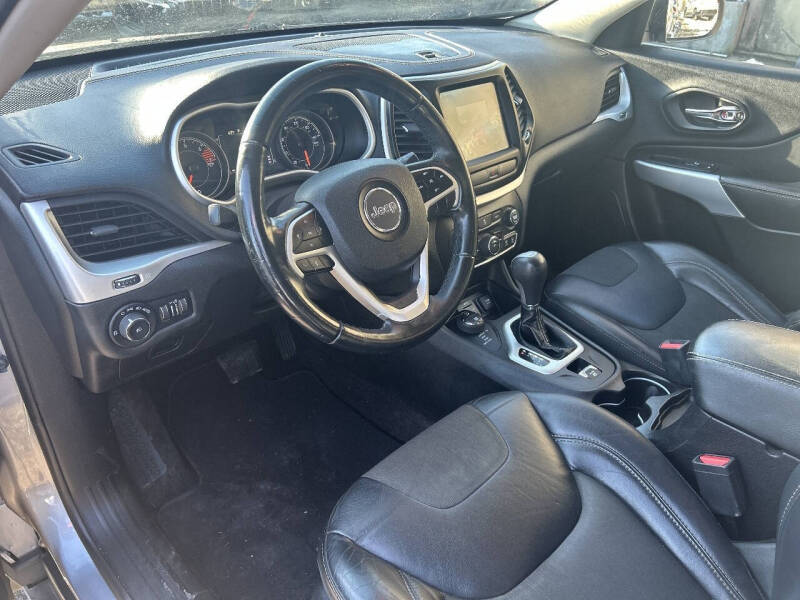 2018 Jeep Cherokee Latitude Plus