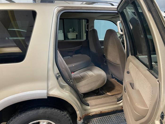 2002 Ford Explorer XLT