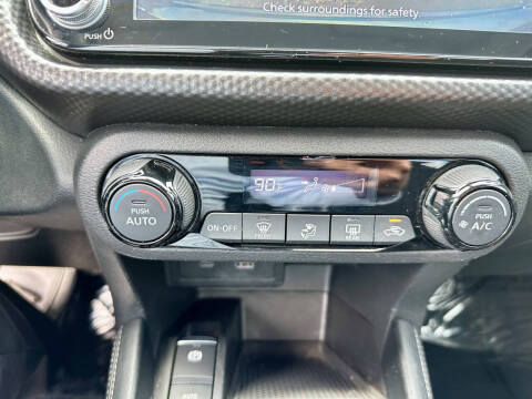2021 Nissan Kicks SV
