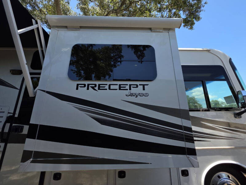 2017 Jayco Precept