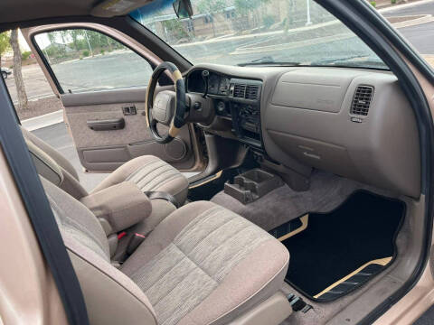 1999 Toyota Tacoma SR5