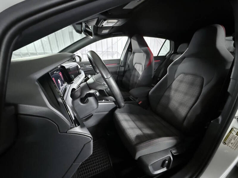 2022 Volkswagen Golf GTI S