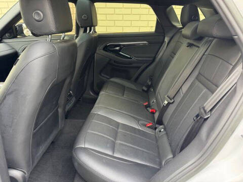 2023 Land Rover Range Rover Evoque P250 R-Dynamic SE