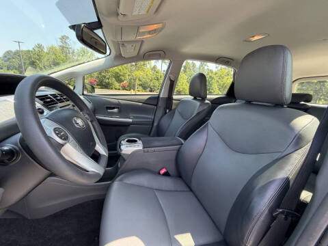 2012 Toyota Prius v Five