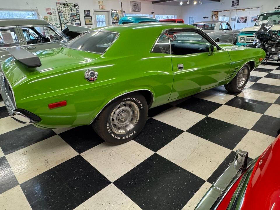 1973 Dodge Challenger 33