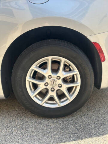 2021 Chrysler Voyager LXi