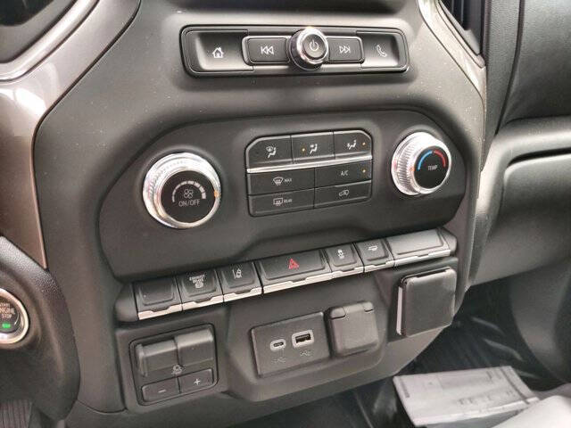 2024 GMC Sierra 3500HD CC Pro